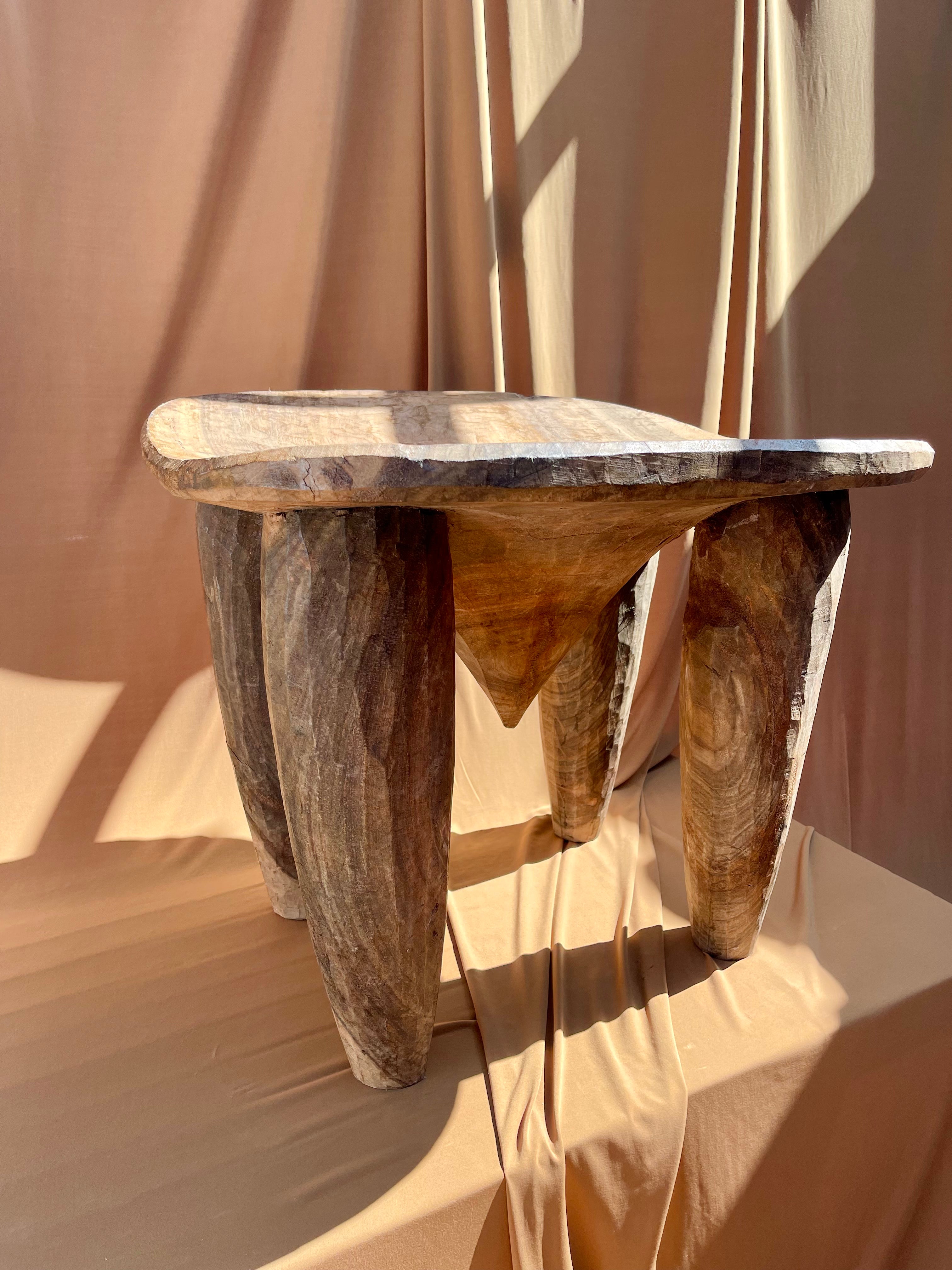 Large Vintage Senufo Stool/End Table from the Ivory Coast⁠⁠ • 01