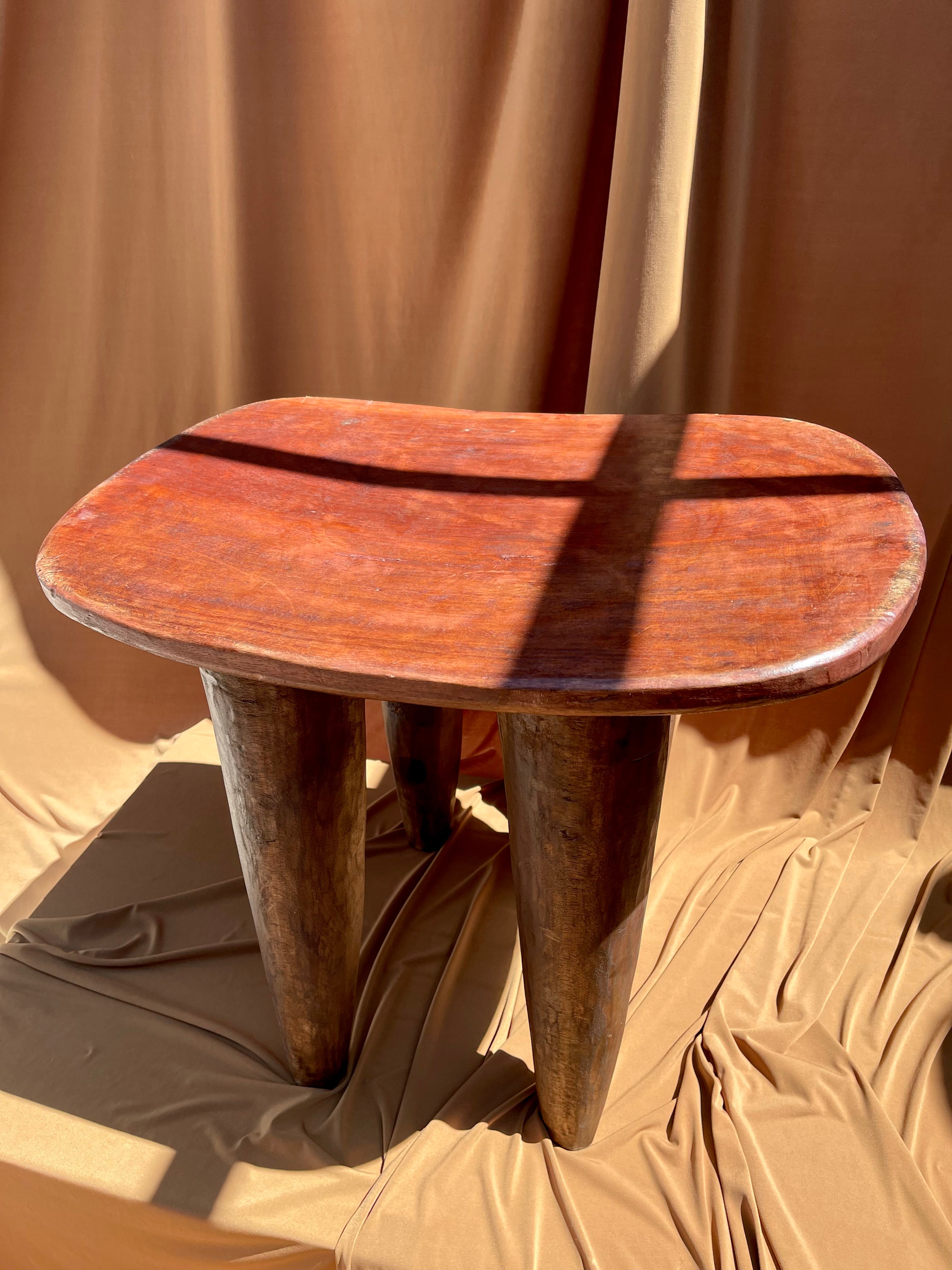 Large Vintage Senufo Stool/End Table from the Ivory Coast⁠⁠ • 03