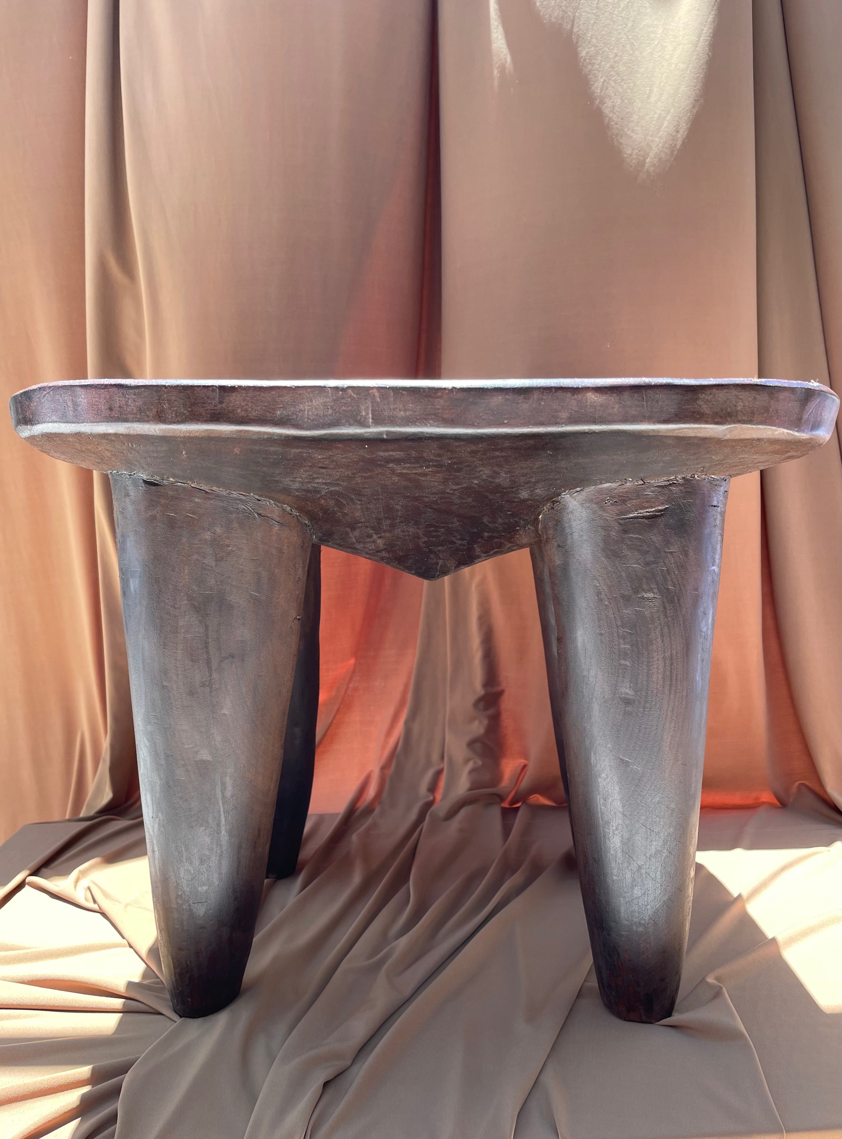 Large Vintage Senufo Stool/End Table from the Ivory Coast⁠⁠ • 02