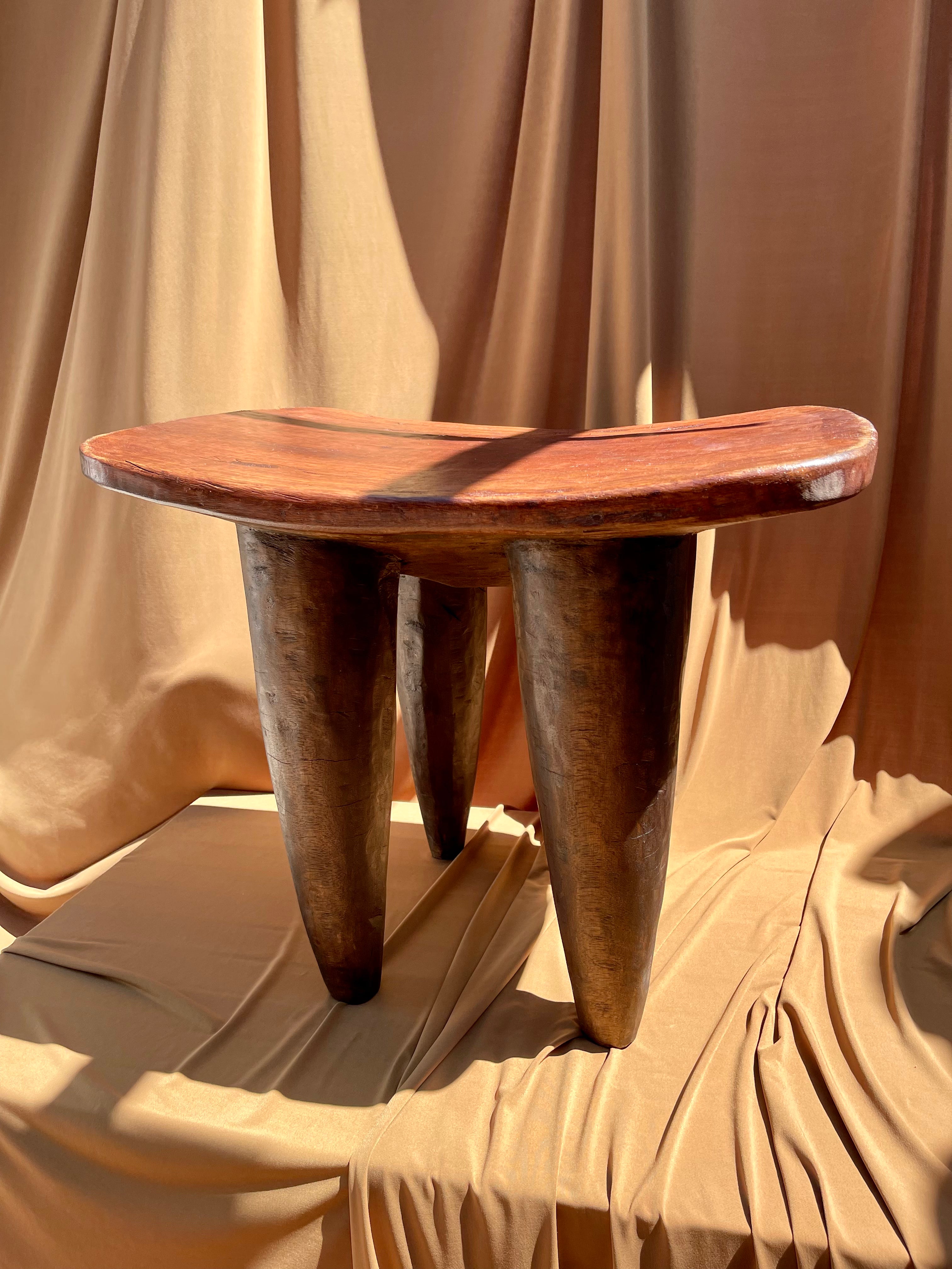 Large Vintage Senufo Stool/End Table from the Ivory Coast⁠⁠ • 04