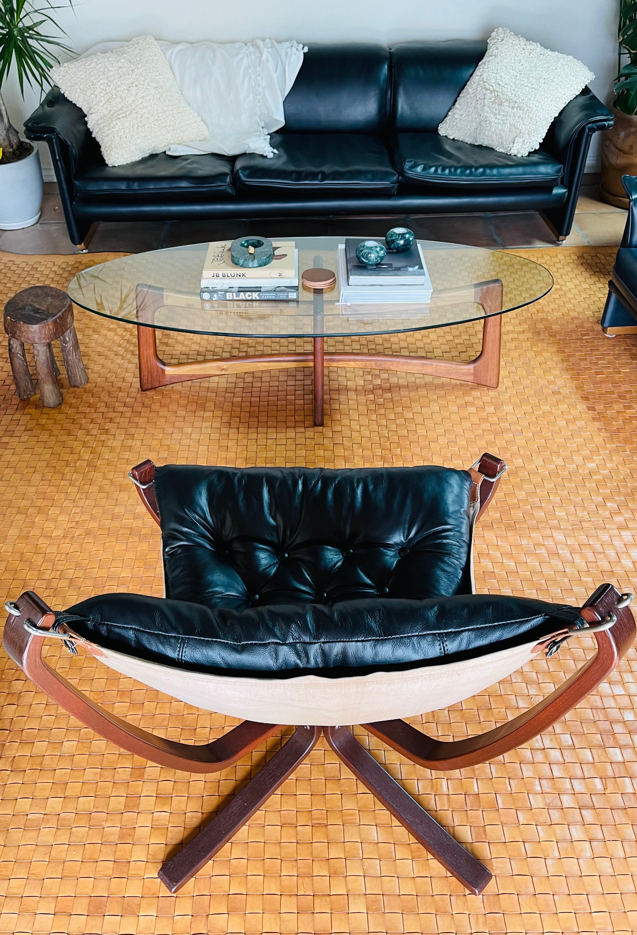 Adrian Pearsall Walnut Ribbon Coffee Table for Craft Associates, 1960s