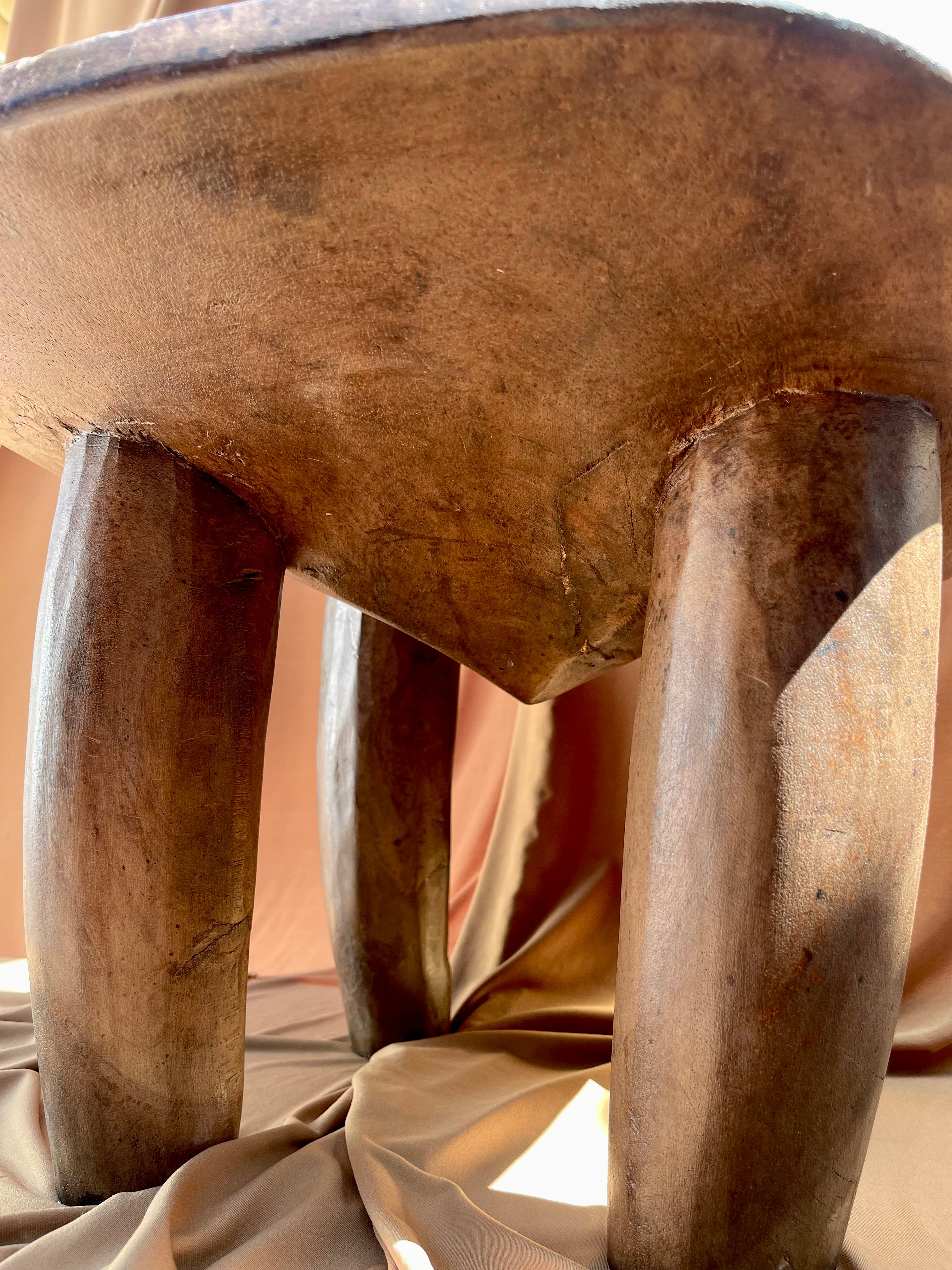 Medium to Large Vintage Senufo Stool/End Table from the Ivory Coast • 06