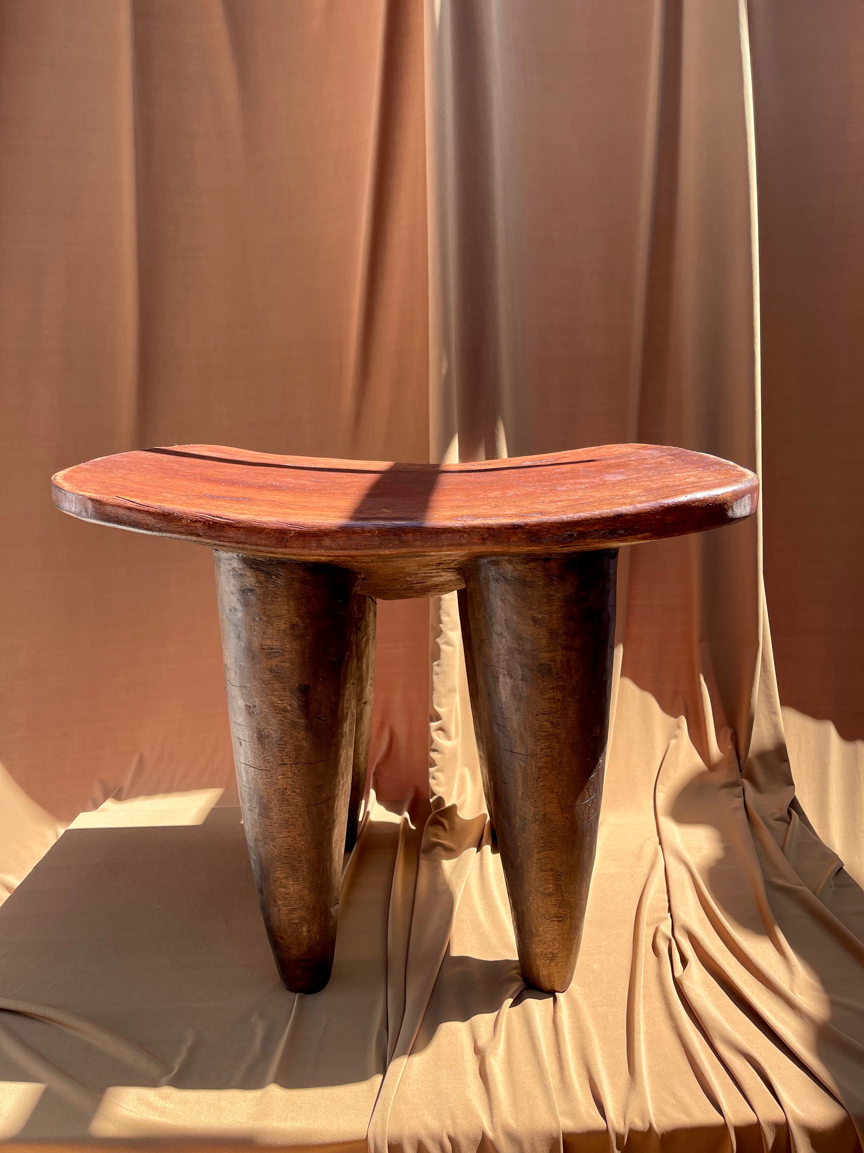 Large Vintage Senufo Stool/End Table from the Ivory Coast⁠⁠ • 04