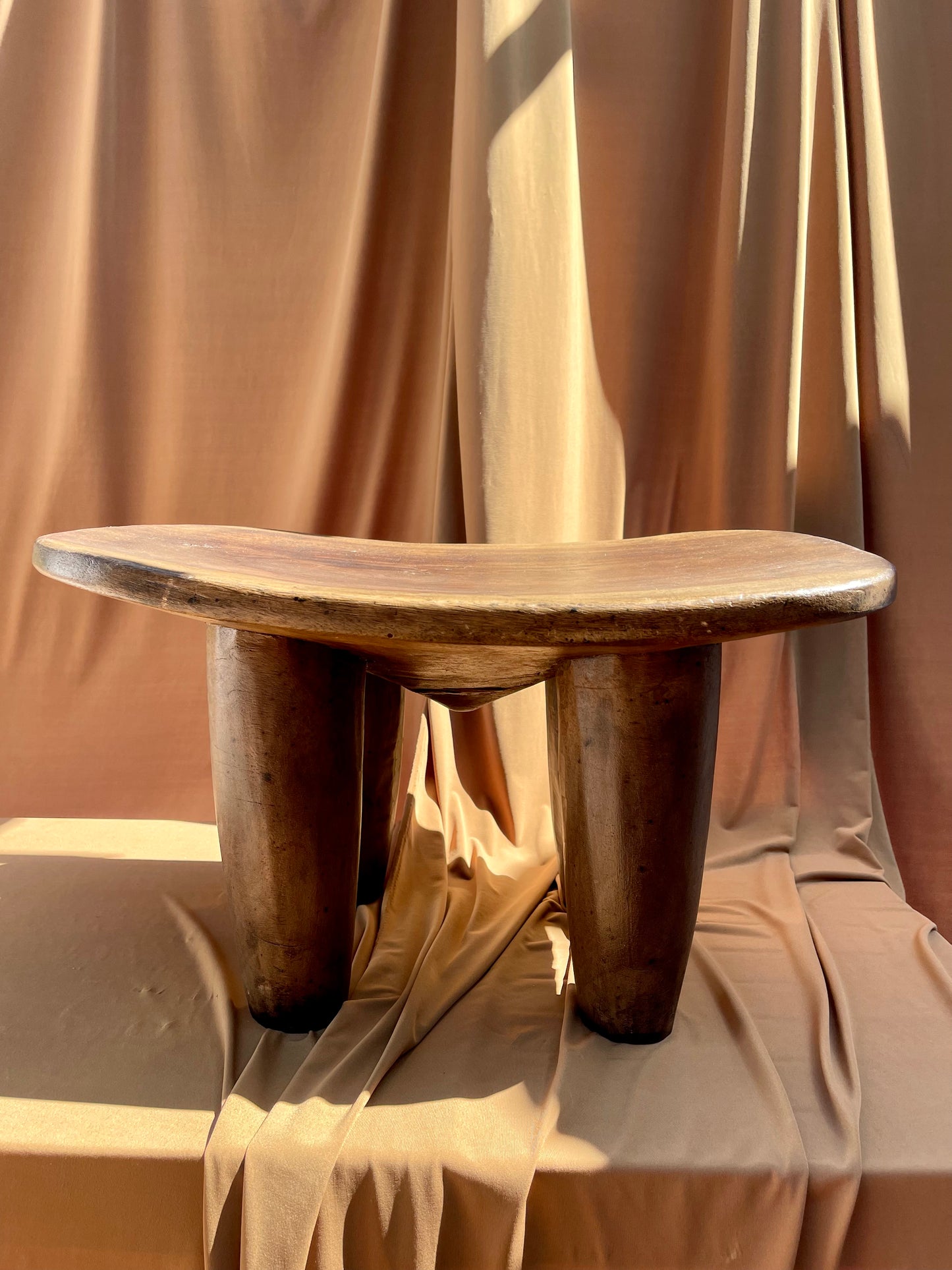 Medium to Large Vintage Senufo Stool/End Table from the Ivory Coast • 06