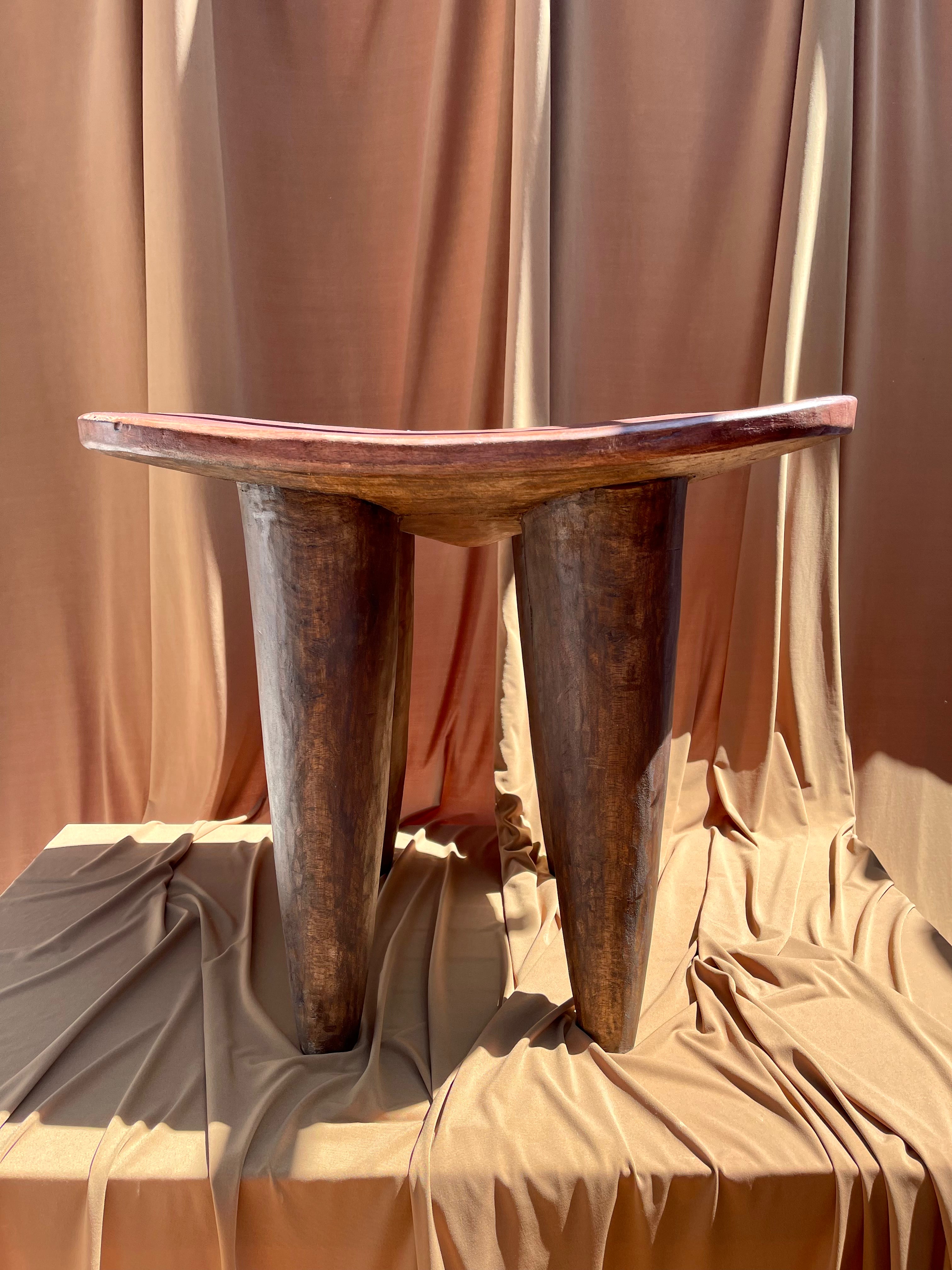 Large Vintage Senufo Stool/End Table from the Ivory Coast⁠⁠ • 03