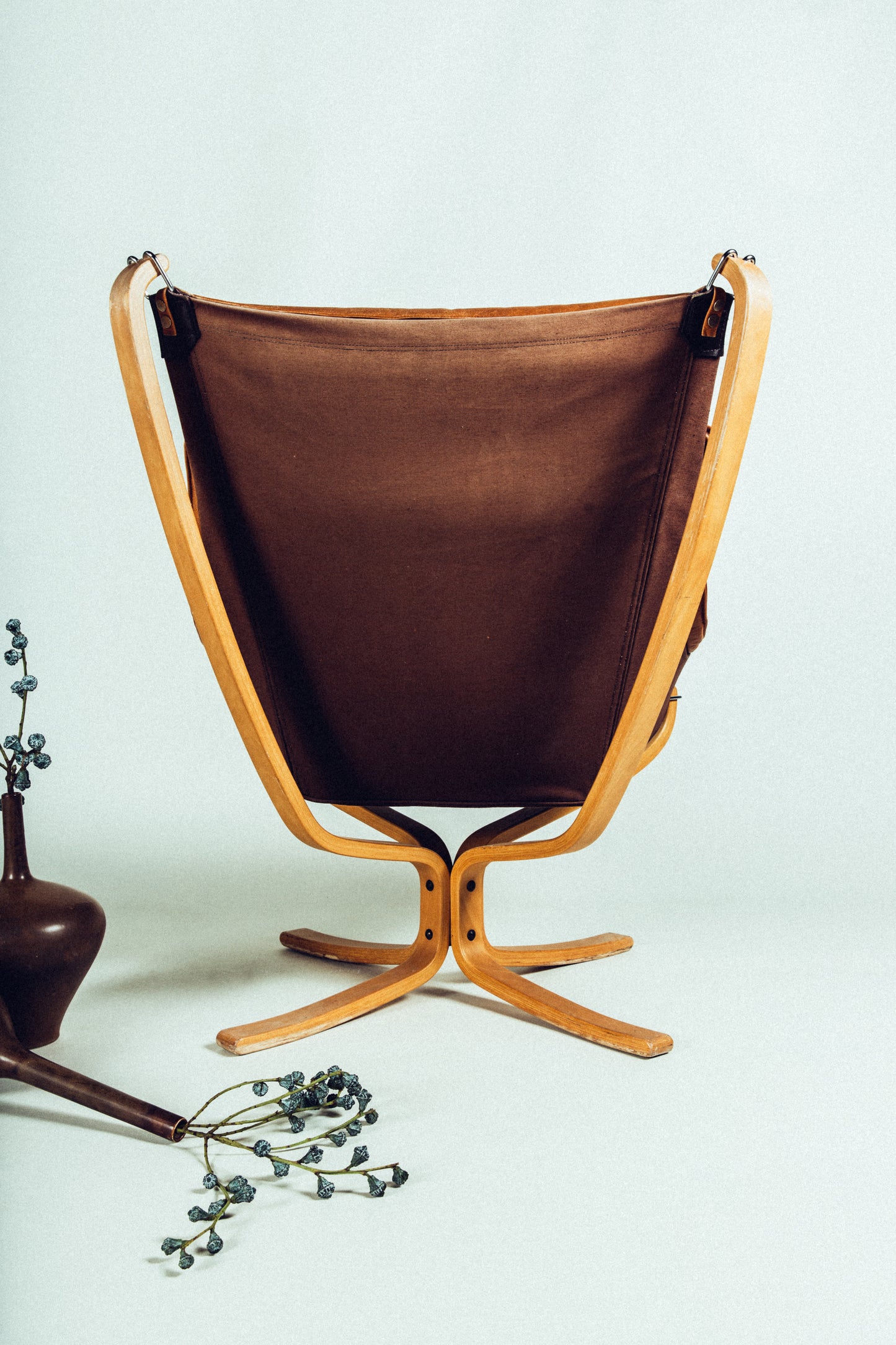 Falcon Chair and Ottoman Brown Leather • Norway c. 1971