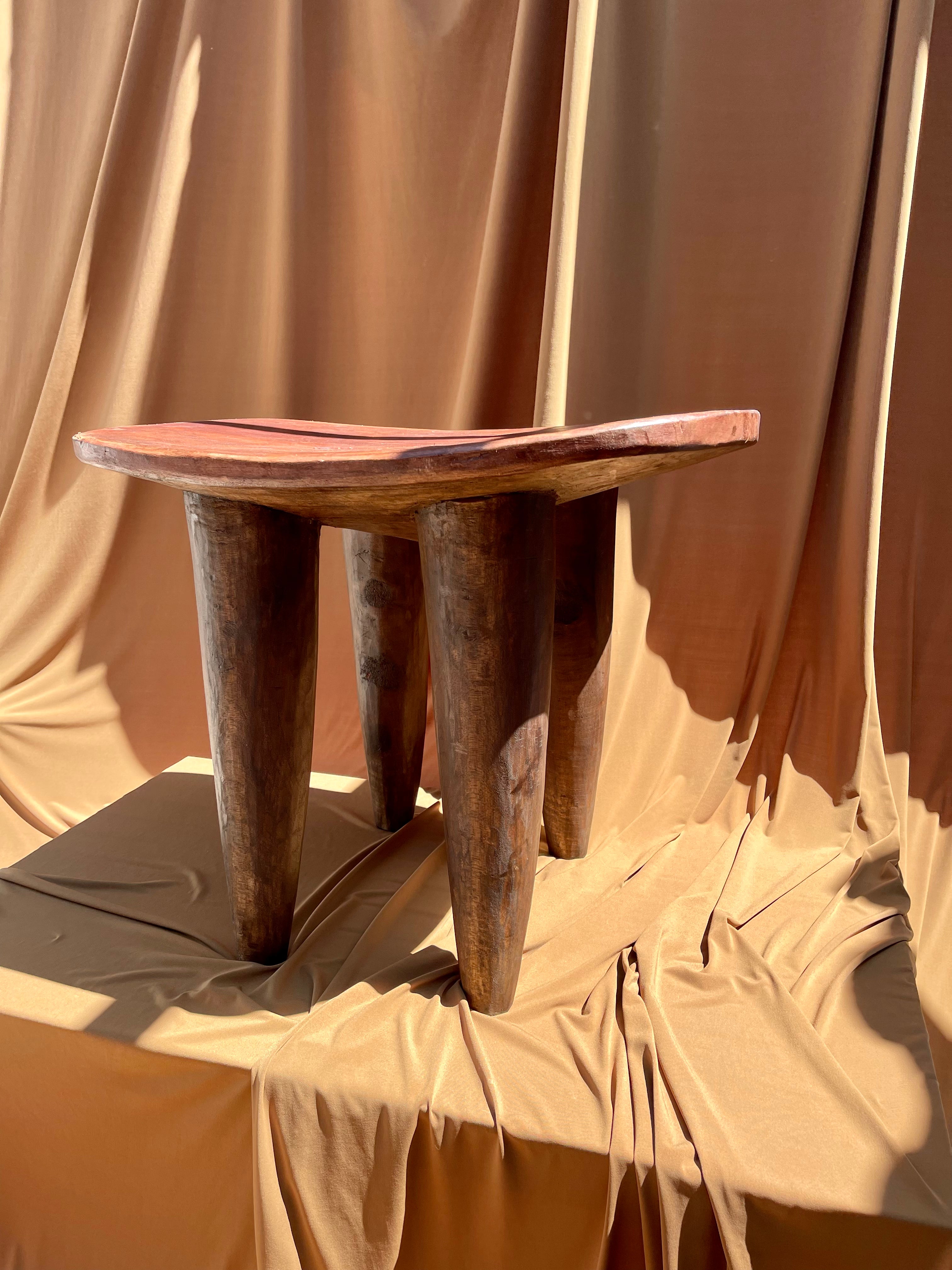 Large Vintage Senufo Stool/End Table from the Ivory Coast⁠⁠ • 03