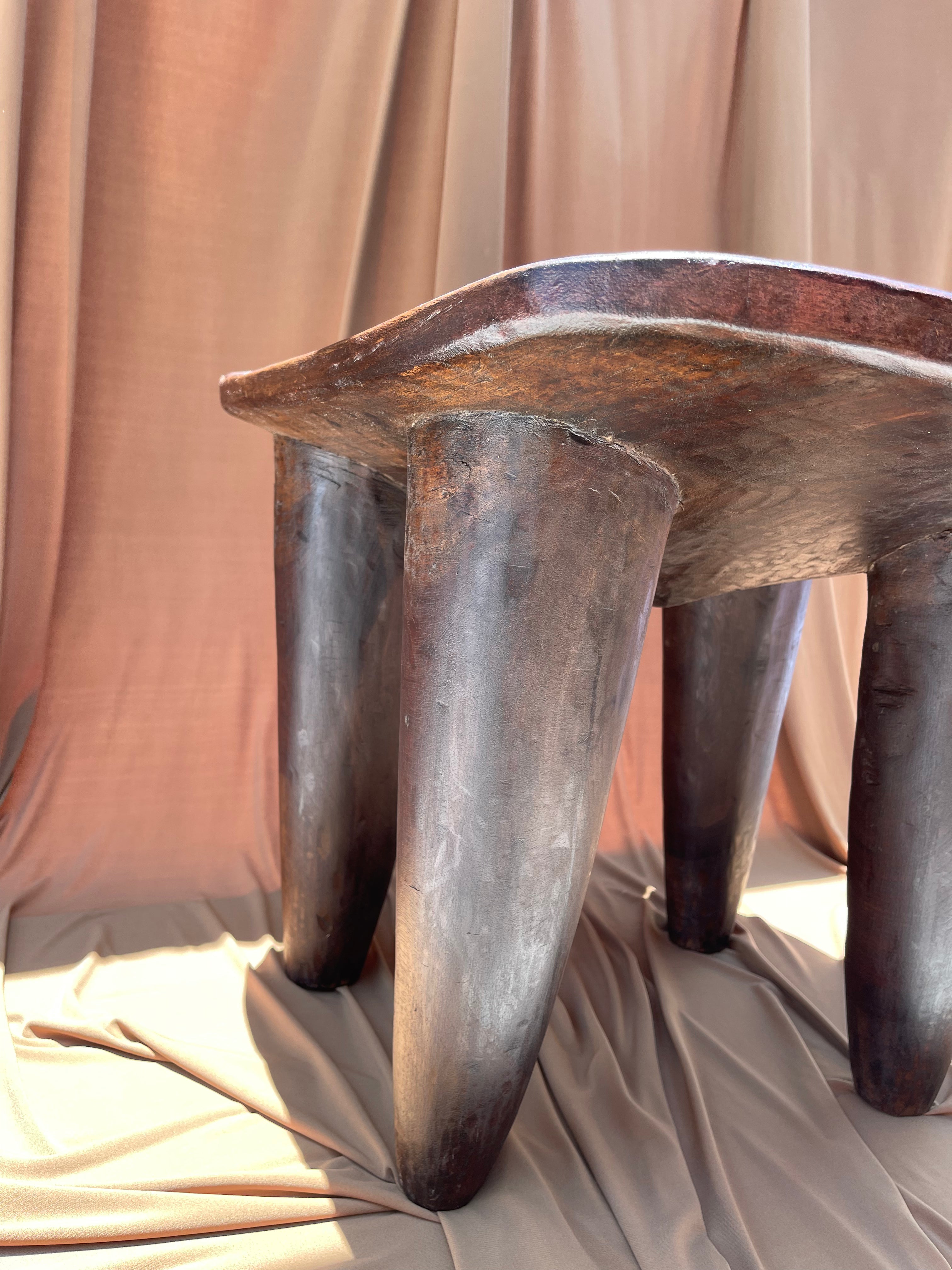 Large Vintage Senufo Stool/End Table from the Ivory Coast⁠⁠ • 02
