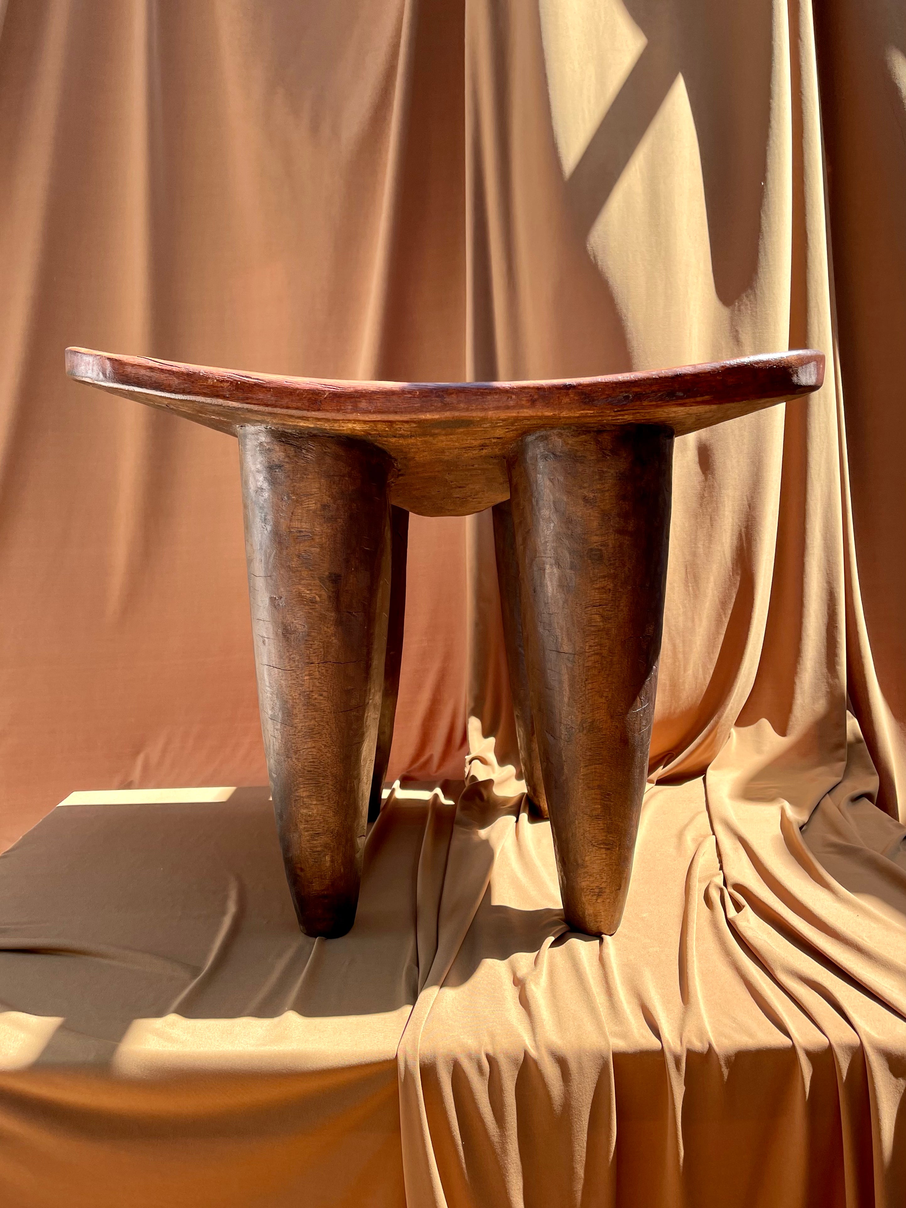 Large Vintage Senufo Stool/End Table from the Ivory Coast⁠⁠ • 04